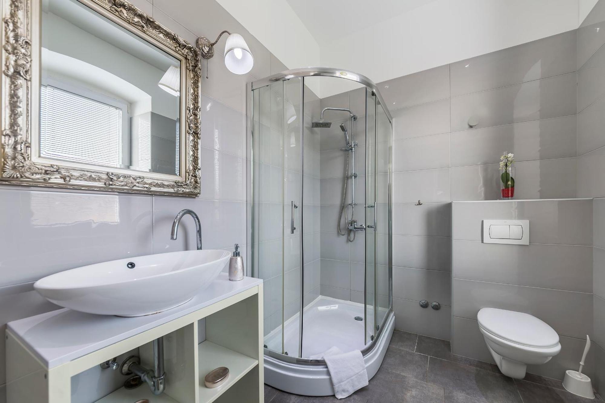 Captain Emo City Apartments PUY Exterior foto